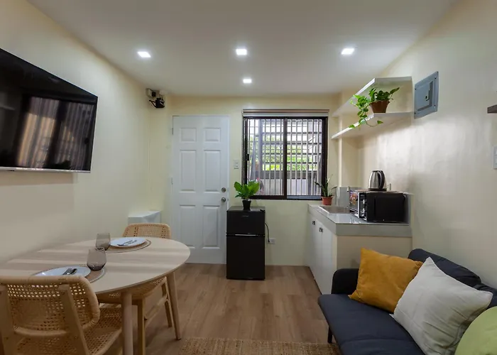 Apartment Aesthetic Boho Near Maginhawa & Up